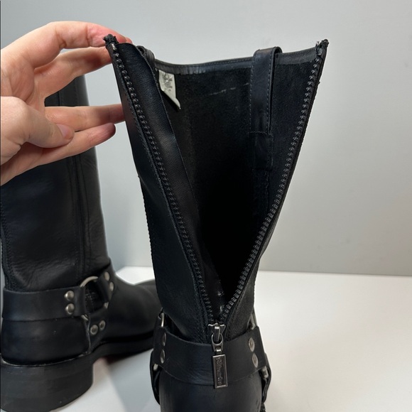 Milwaukee Mens Harness Motorcycle Boots Black Back Zip Up Studded Size 8D - Picture 11 of 14